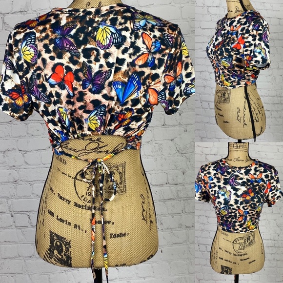 Fashion Nova Butterfly Print Drawstring Back Tie Crop Top - Picture 1 of 1